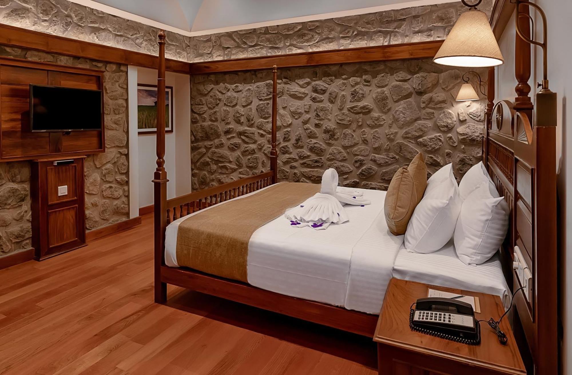 Le Montfort Resort 무나르 외부 사진
